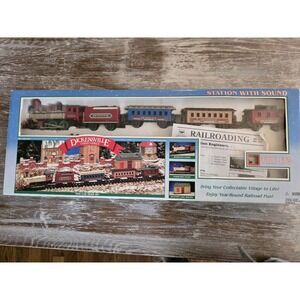 Vintage Dickensville Collectables Christmas Train Battery Operated by New Bright